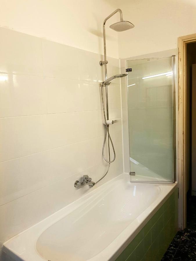 Studio Luna Apartments Milánó Kültér fotó